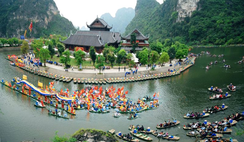 Tour Hạ Long - Bái Đính Tràng An - Hà Nội City